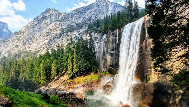 California best waterfall hikes