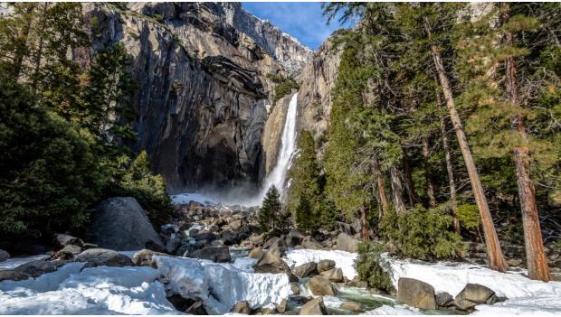 Yosemite National Park Winter Hikes