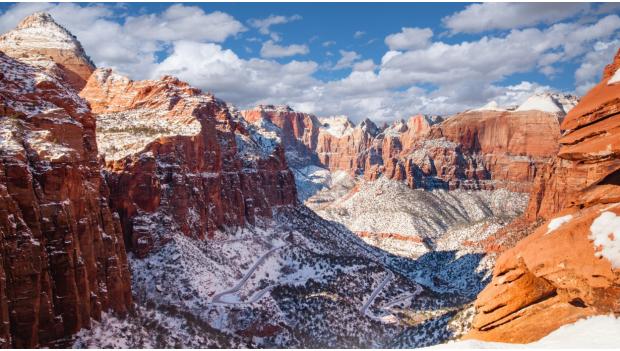 9 Dreamy Winter Wonderland Hikes